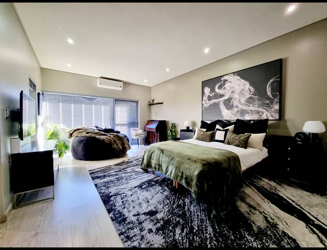 3 BEDROOM TOWNHOUSE TO LET IN OAKLANDS